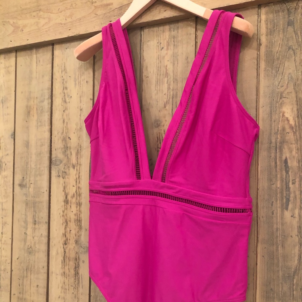 Ted Baker Deep V fuschia Swimsuit, size 5 (US 12)